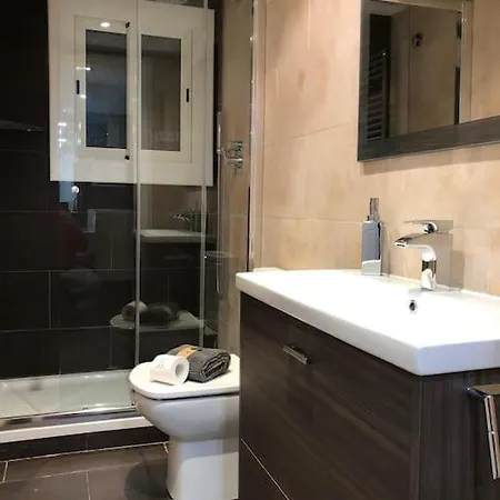 Cerca Pista De Esqui La Molina Con Piscina Y Jardin Apartment