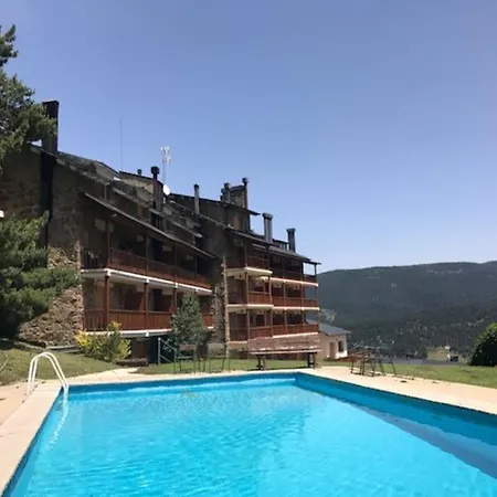 Apartamento Cerca Pista De Esqui La Molina Con Piscina Y Jardin La Molina